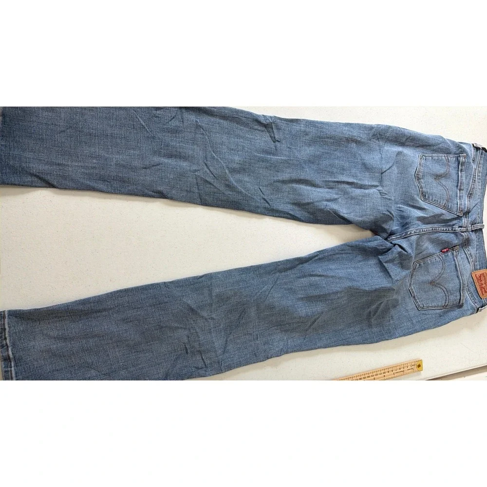 Levis levis 505